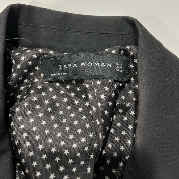 Zara Women Blazer - Picture 2 of 2